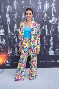 Im Rahmen eines Andaz Salons wurde beim ersten Event auf der neuen Terrasse Eugen21 im Hotel Andaz Vienna das erste Mode Wien Magazin ´69 people, 69 charakters, 69 styles´ präsentiert,
Wien, 20.7.2021,
- 
Jenny POSCH